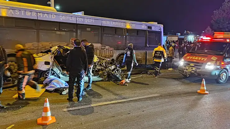 Yimpaş Kavşağında Feci Kaza: 2 Kişi Hayatını Kaybetti