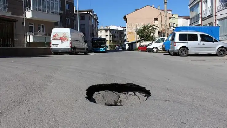 'Yol çöktü, vatandaşın aldığı önlem gülümsetti'