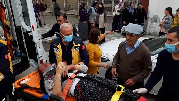 'Yüksekten düşen kadın ağır yaralandı'