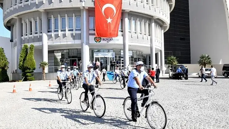 'Zabıta ekipleri bisikletli denetim yaptı'