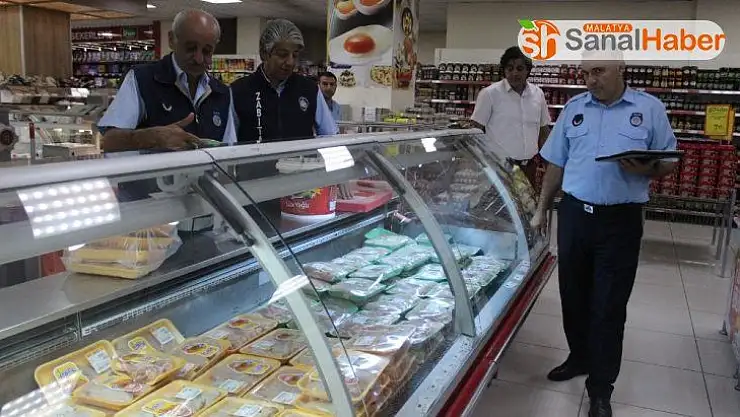 Zabıta ekipleri marketleri denetledi
