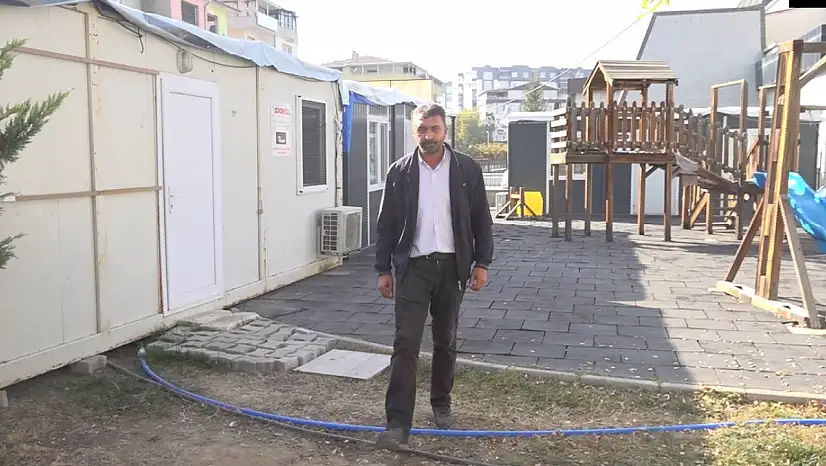 Depremzede Baba Üç Yıldır Çocuğunun Tedavisi İçin Mücadele Veriyor