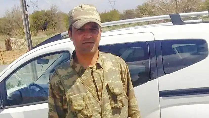 Güvenlik Korucusu Kalbine Yenik Düştü