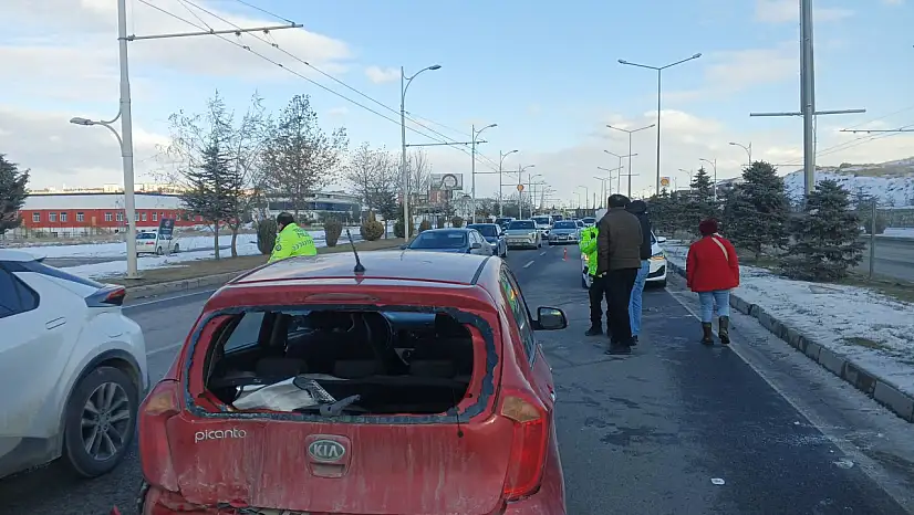 Malatya Çevreyolunda Kaza Ucuz Atlatıldı