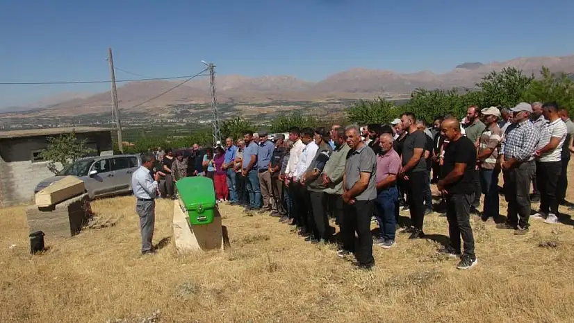 Malatya'da Feci kazada ölen kardeşler defnedildi
