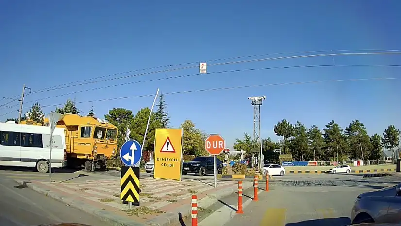 Malatya'da Hemzemin Geçitte Faciadan Dönüldü