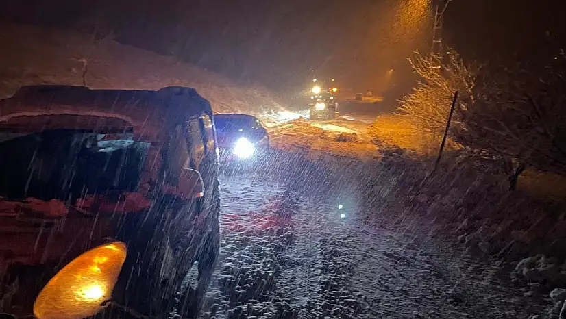 Malatya'da kar yağışı ulaşımı olumsuz etkiledi