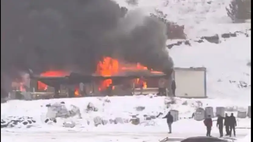 Malatya'da Bir Şantiyede Daha Yangın Paniği