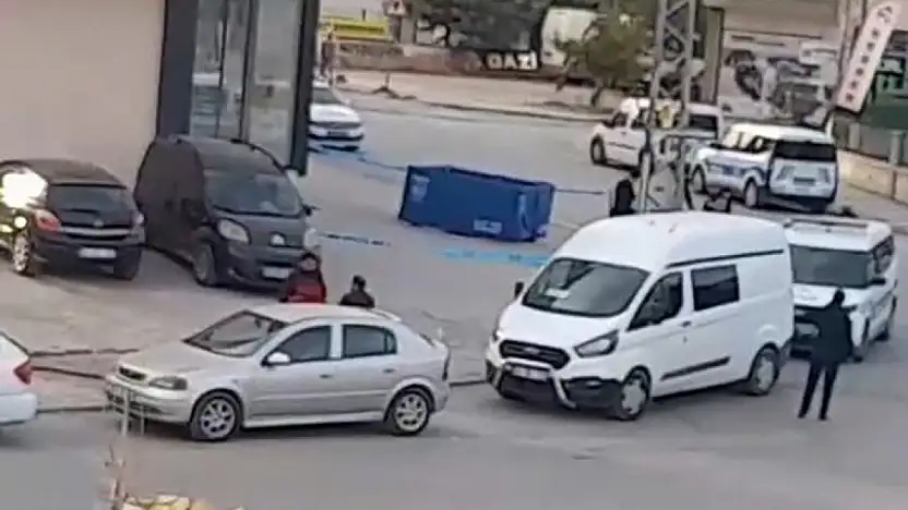 Misafirliğe geldiği evde balkondan düşen İnfaz Koruma Memuru hayatını kaybetti