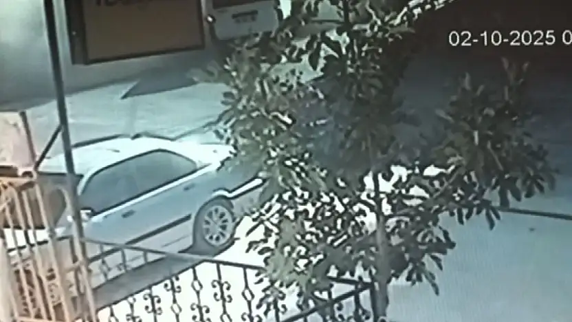 Paşaköşkü'nde Feci kaza anı güvenlik kamerasına yansıdı
