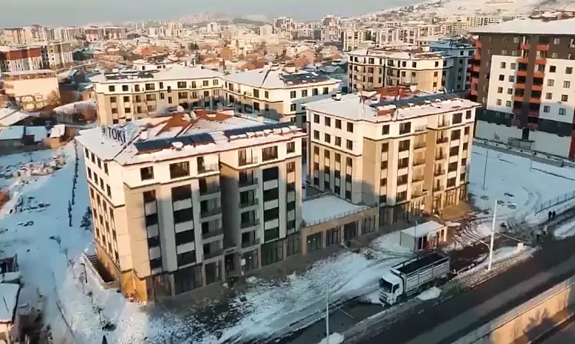 350 Konut ve 44 Dükkan Pazartesi Teslim Edilecek