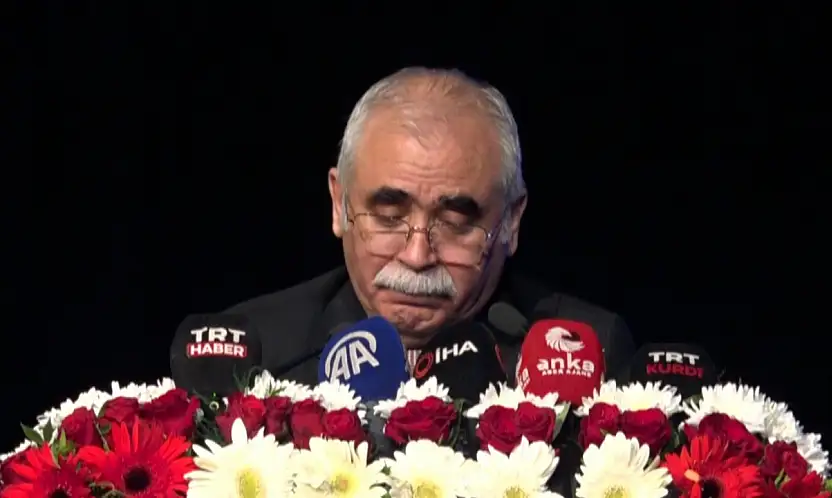 Anayasa Mahkemesi Başkanı Konuşmasında Gözyaşı Döktü