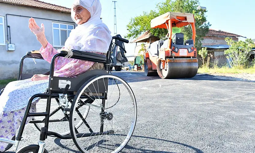 Gülistan Teyze'nin duaları Yeşilyurt Belediyesi'ne