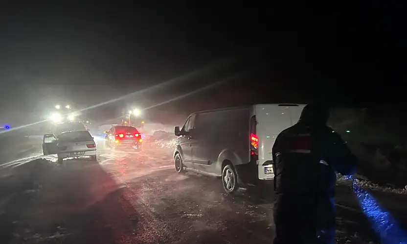 Küllerinden doğan Malatya Çarşısı, Kar Altında Havadan Görüntülendi