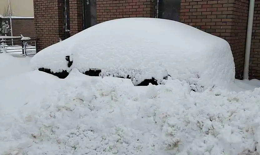 Doğanşehir'de kar kalınlığı 1 metreye ulaştı